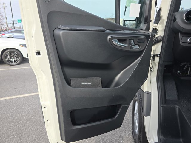 New 2026 Mercedes-Benz Sprinter 2500 image 12