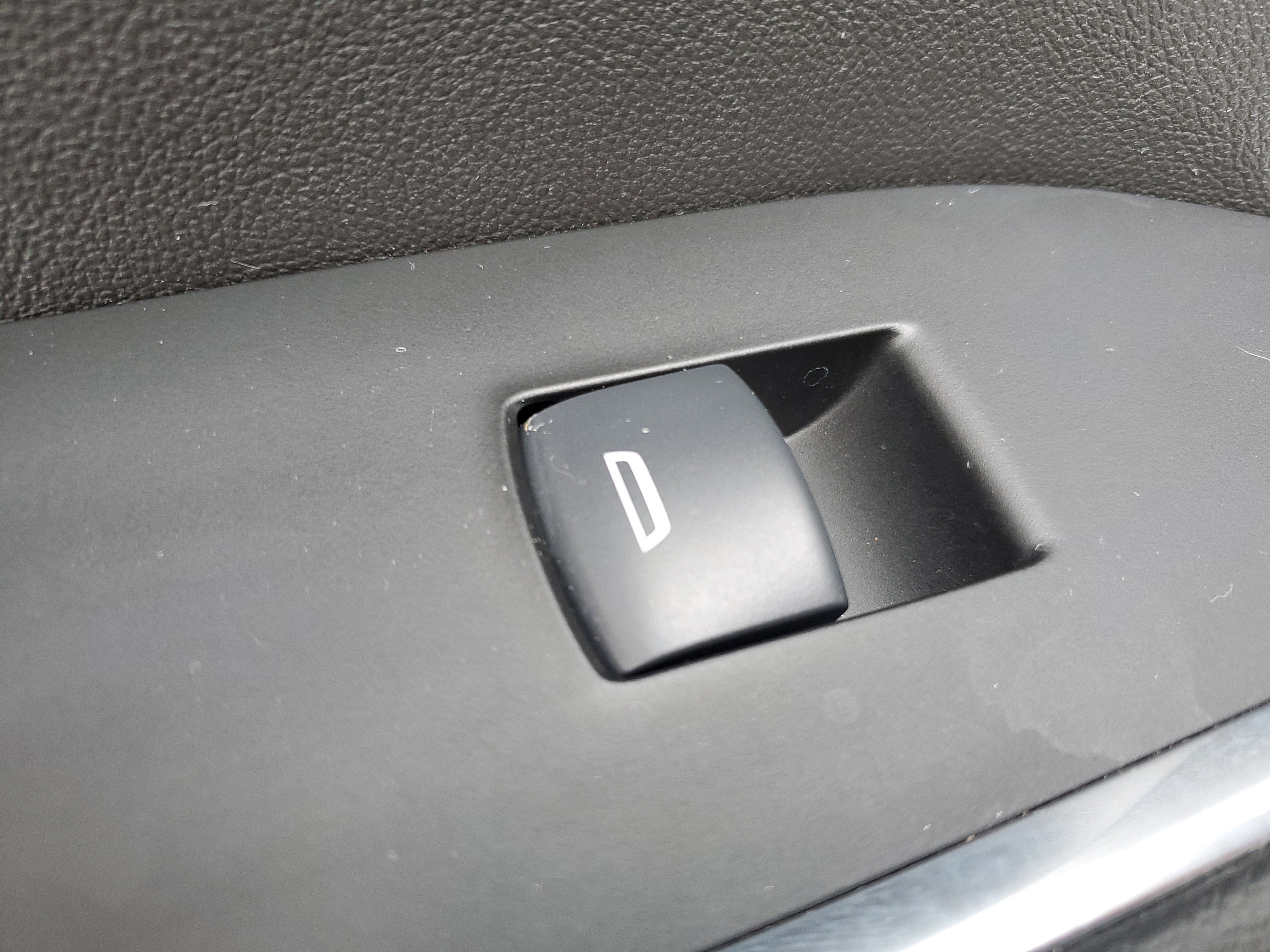 Used 2025 GMC Sierra 1500 SLT w/ SLT Premium Plus Package image 14