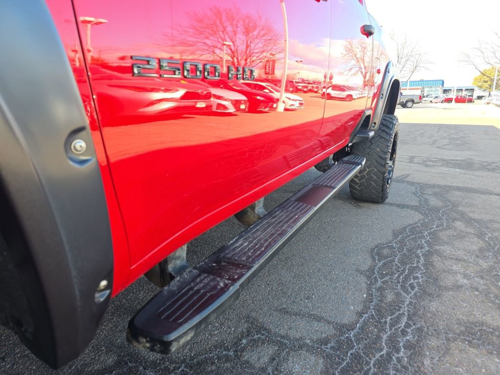 Used 2020 Chevrolet Silverado 2500 Custom w/ Custom Value Package image 18