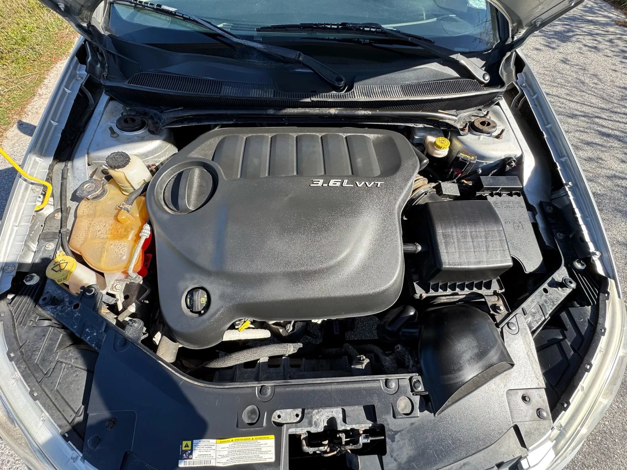 Used 2011 Chrysler 200 Limited FWD image 25