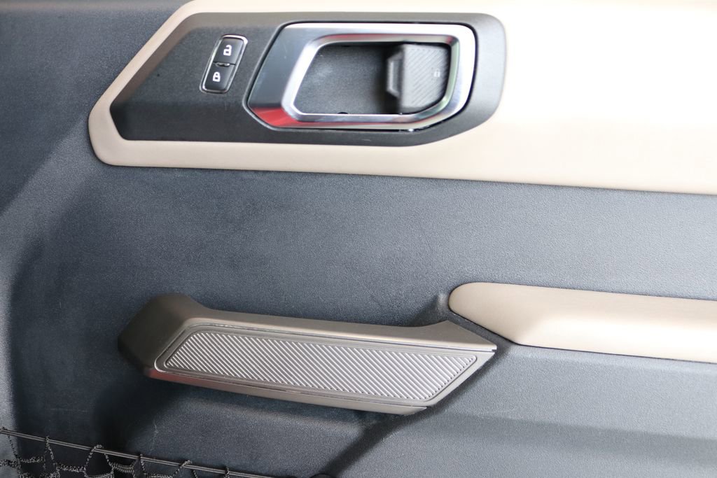 Used 2021 Ford Bronco Wildtrak image 33