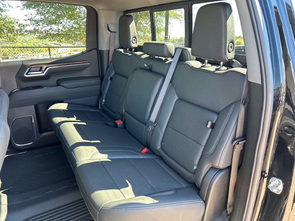 New 2026 Chevrolet Silverado 1500 LT Trail Boss w/ LT Trail Boss Premium Package AWD/4WD image 19