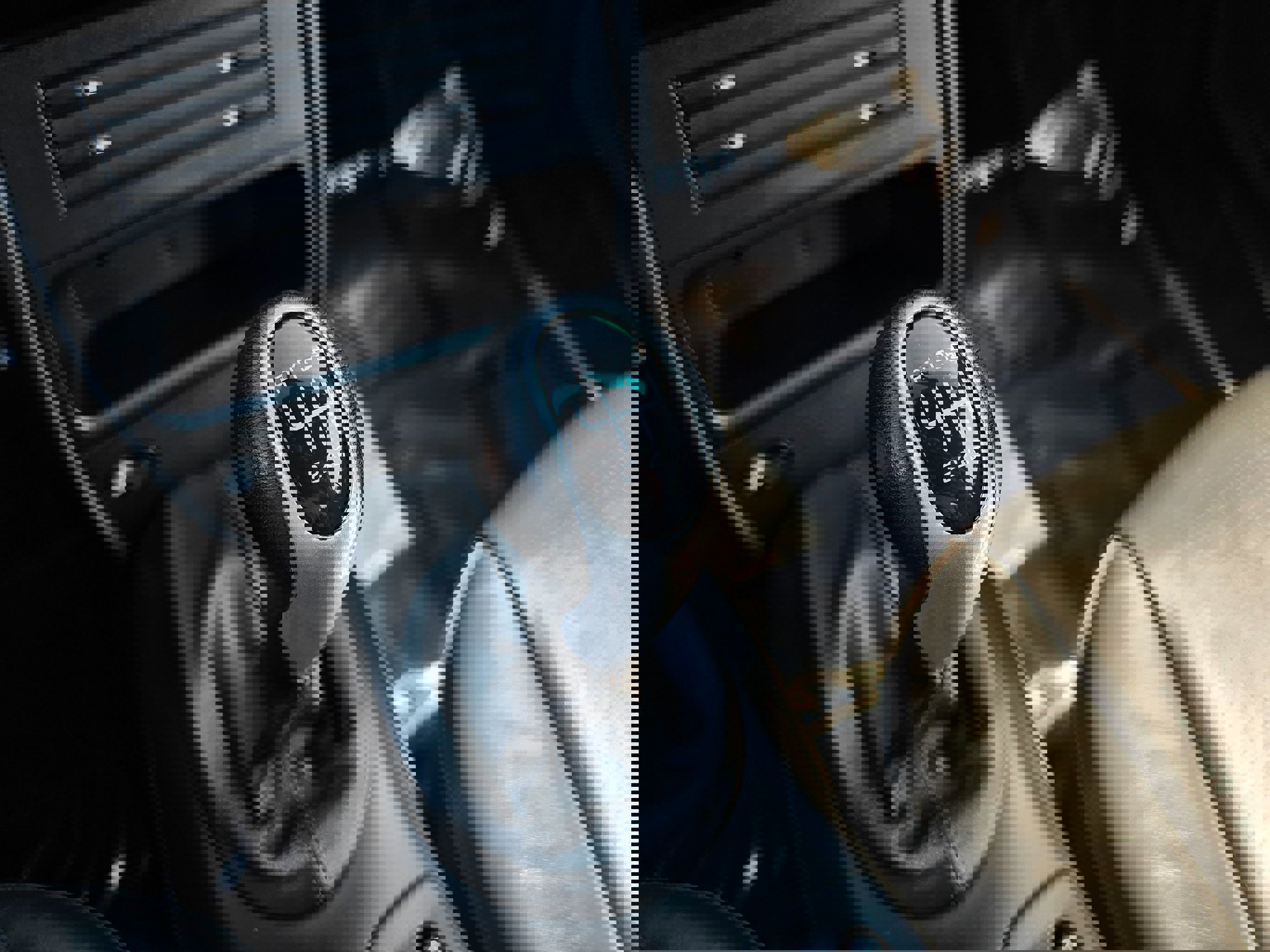 Used 2004 Porsche 911 Cabriolet image 29