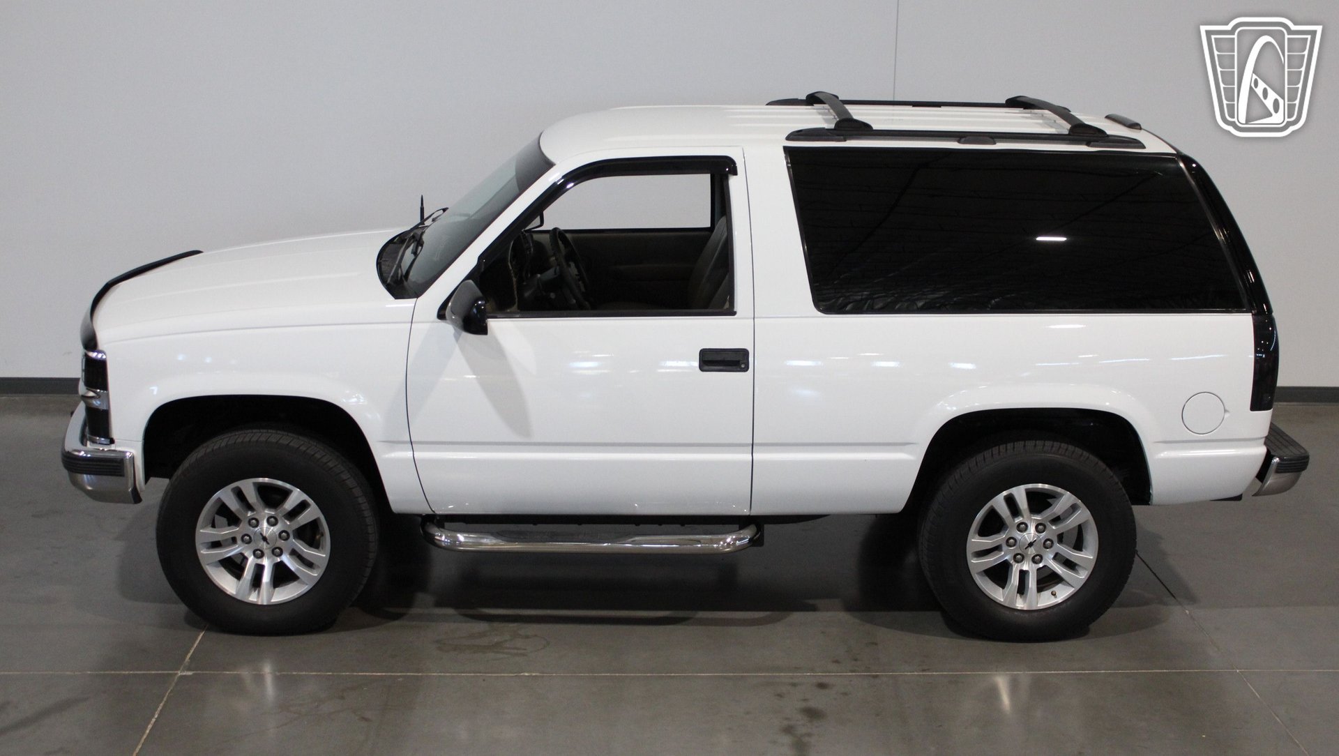 Used 1999 Chevrolet Tahoe 4WD 2-Door image 11