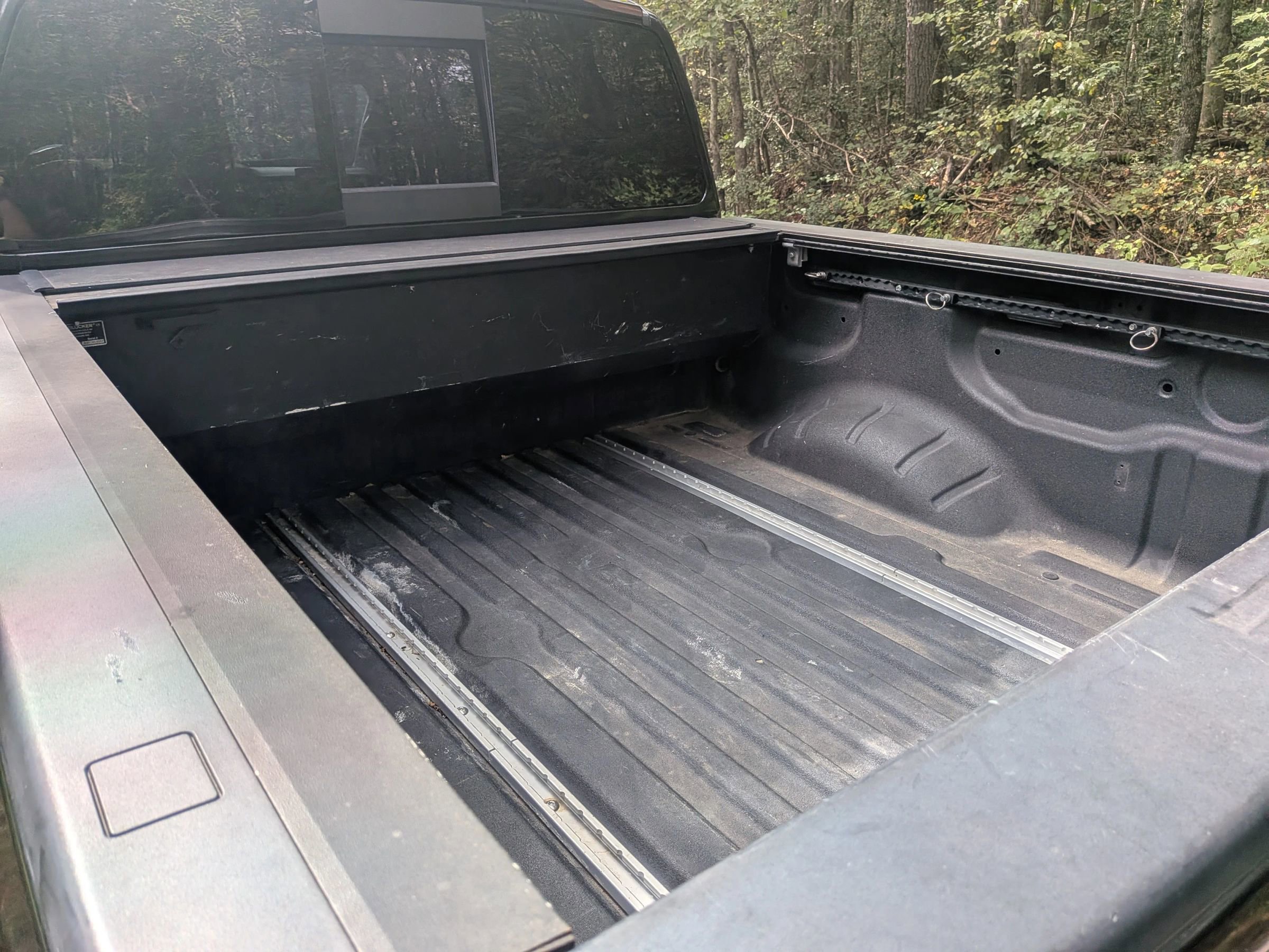 Used 2017 Nissan Titan Platinum Reserve w/ Off-Road Package image 22