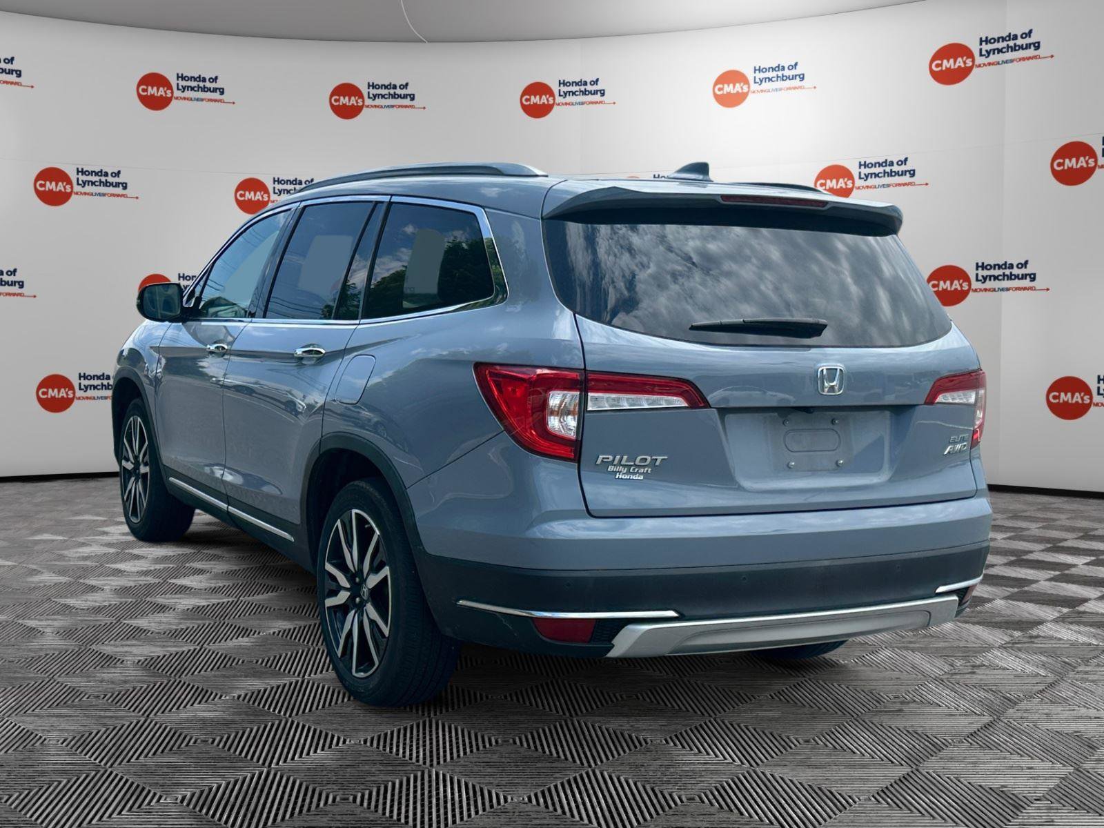 Used 2022 Honda Pilot Elite image 3