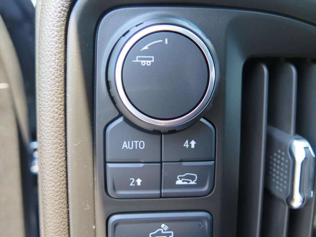 Used 2024 Chevrolet Silverado 1500 Custom AWD/4WD image 11
