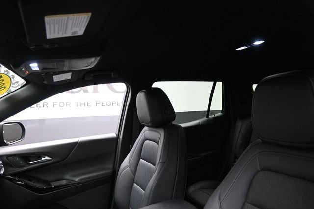 Used 2025 Chevrolet Equinox LT w/ Convenience Package II FWD image 17