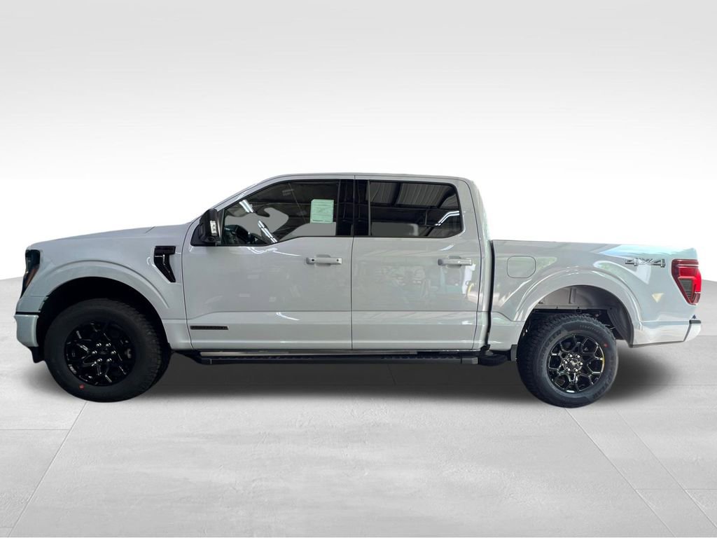 New 2025 Ford F150 XLT w/ Equipment Group 302A MID image 8