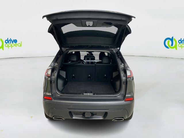 Used 2019 Jeep Cherokee Latitude Plus image 14