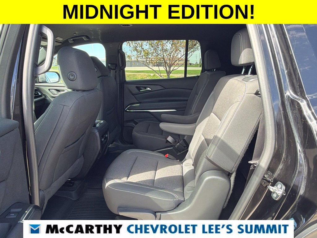 Used 2024 Chevrolet Traverse LT FWD image 39