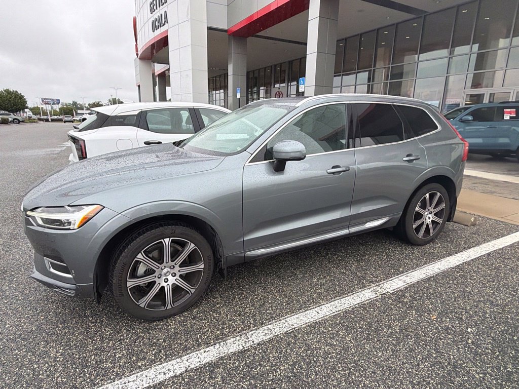 Used 2020 Volvo XC60 T6 Inscription w/ Protection Package Premier AWD/4WD image 1