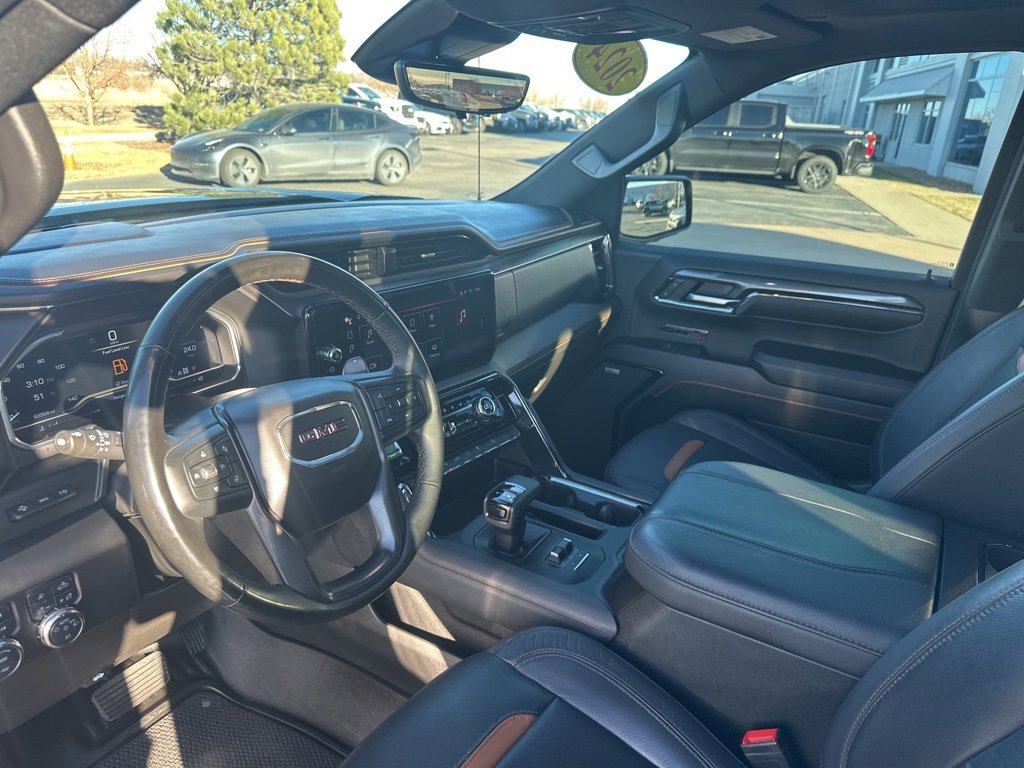 Used 2024 GMC Sierra 1500 AT4 w/ Technology Package image 13