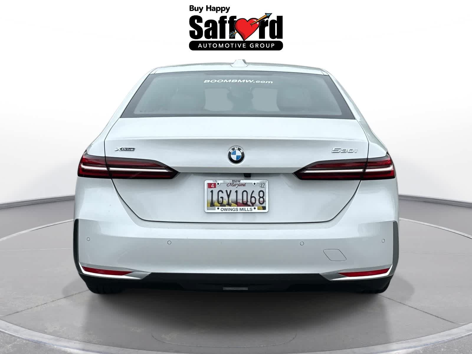 Used 2026 BMW 530i xDrive w/ Premium Package AWD/4WD image 3