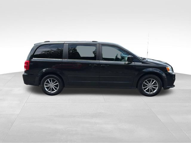 Used 2015 Dodge Grand Caravan SXT FWD video 2