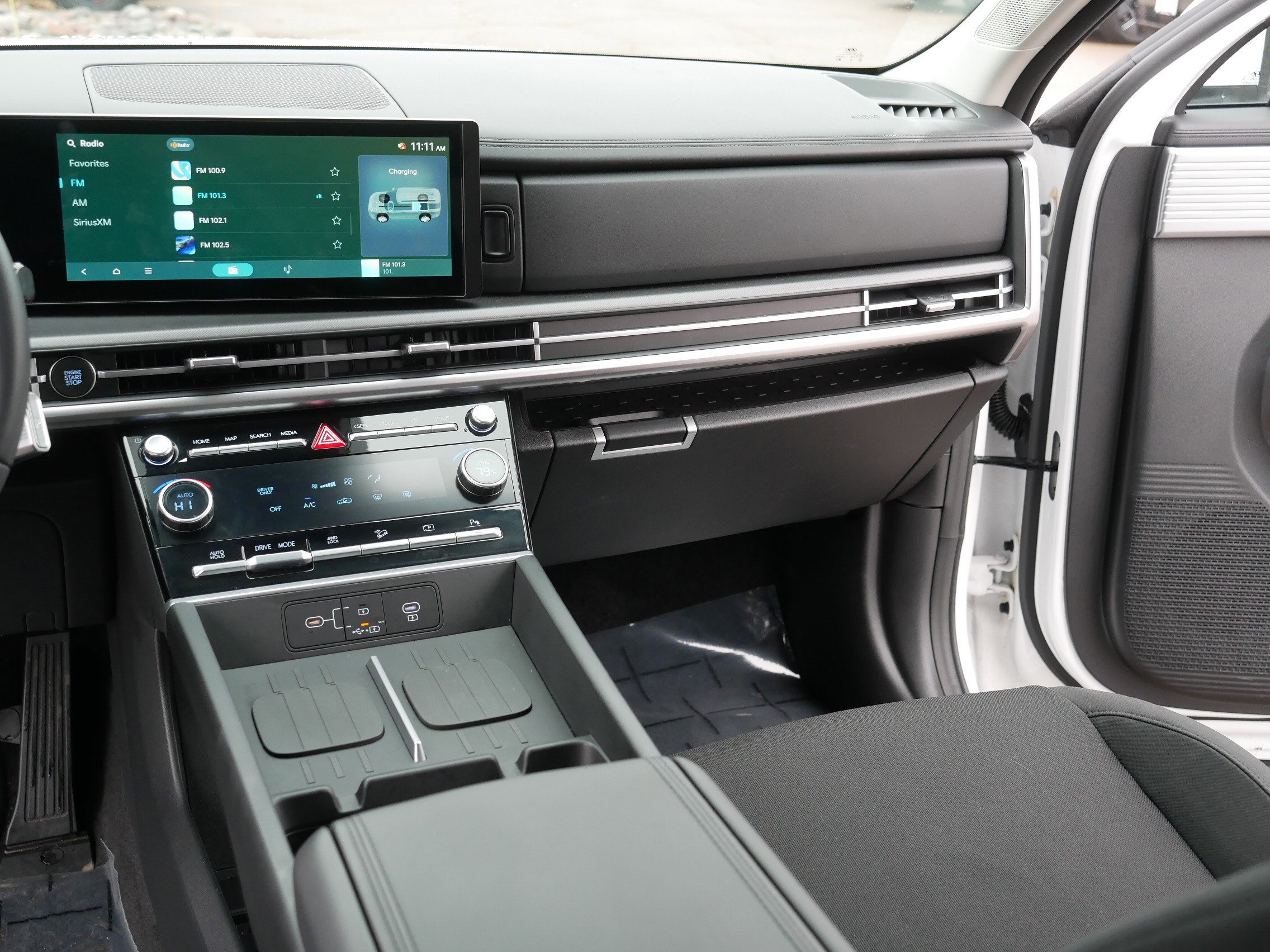 Certified 2026 Hyundai Santa Fe SE image 23
