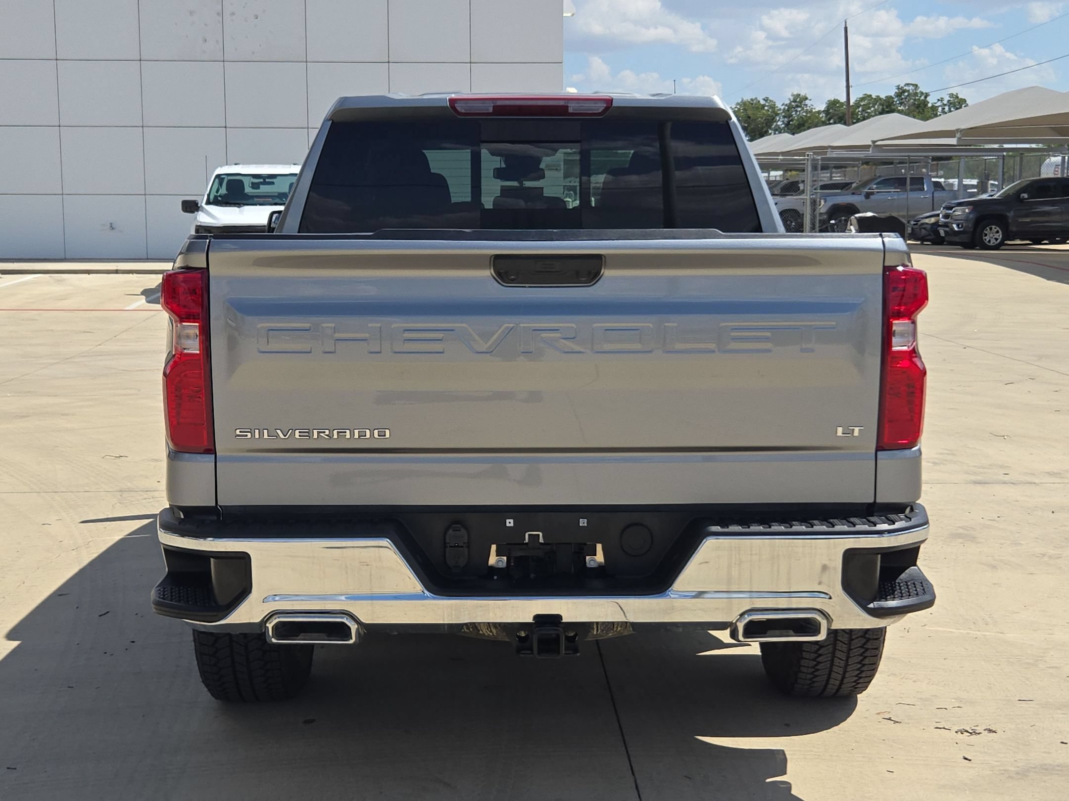 Certified 2025 Chevrolet Silverado 1500 LT w/ Z71 Off-Road Package AWD/4WD image 4