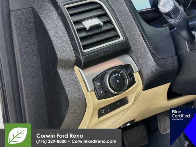 Used 2017 Ford Explorer XLT w/ Equipment Group 201A AWD/4WD image 13