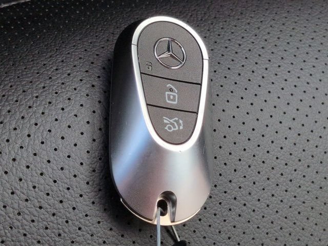 Certified 2026 Mercedes-Benz GLC 300 image 28