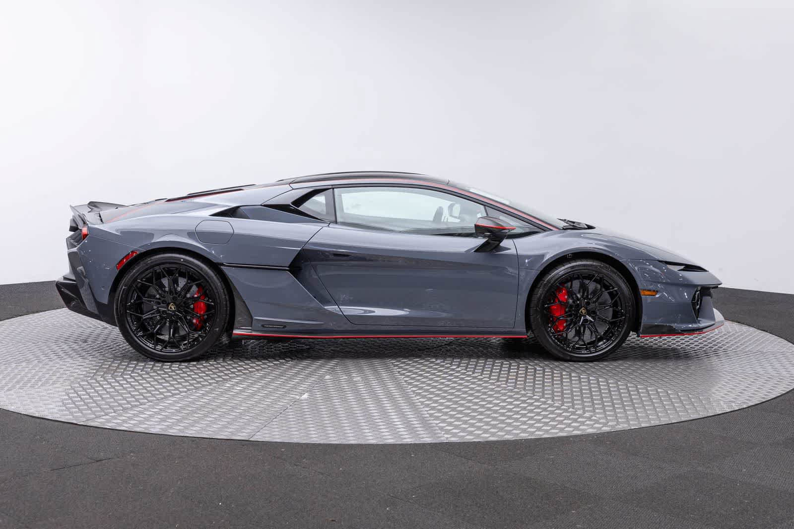 Used 2026 Lamborghini Temerario AWD/4WD image 51