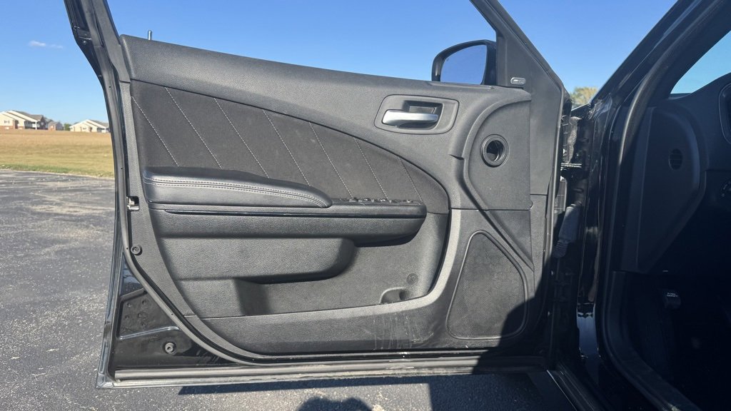 Used 2023 Dodge Charger GT w/ Blacktop Package image 9