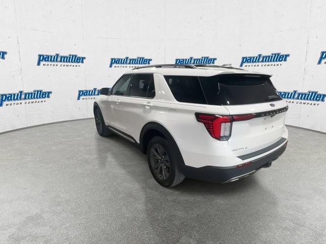 Certified 2025 Ford Explorer Active w/ Active Comfort Package AWD/4WD image 9
