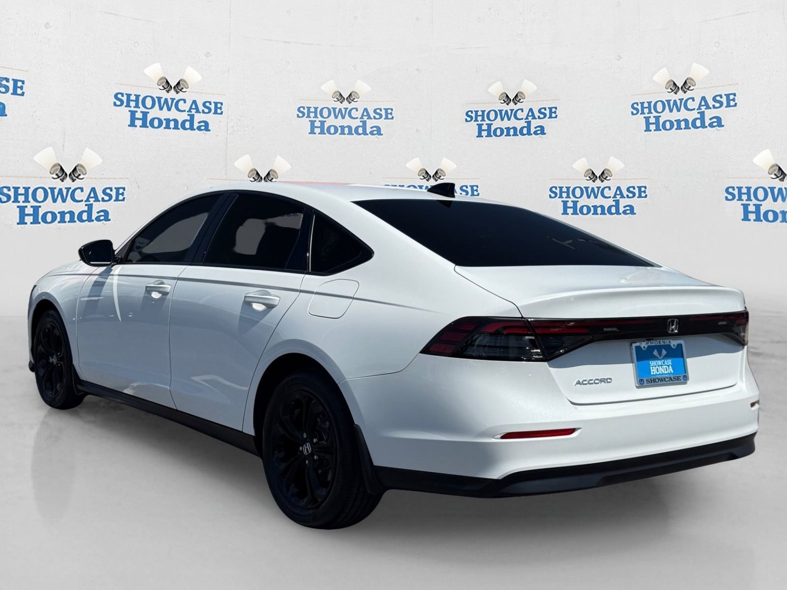 Certified 2025 Honda Accord SE image 5