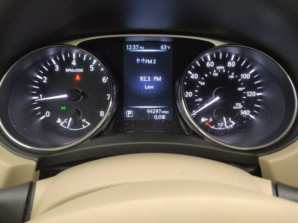 Used 2015 Nissan Rogue S AWD/4WD image 23