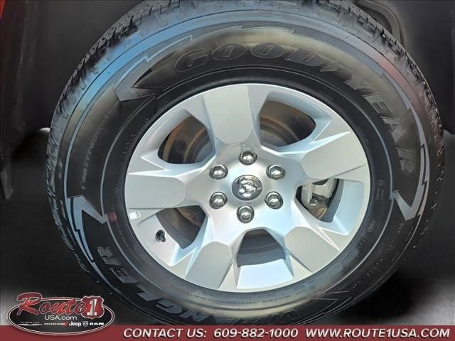 Used 2025 RAM 1500 Big Horn AWD/4WD image 9