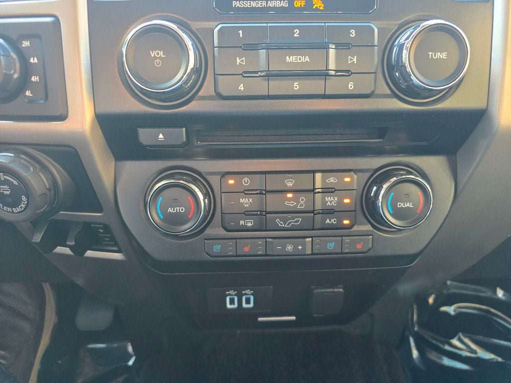 Used 2017 Ford F150 Lariat w/ Equipment Group 501A Mid AWD/4WD image 27