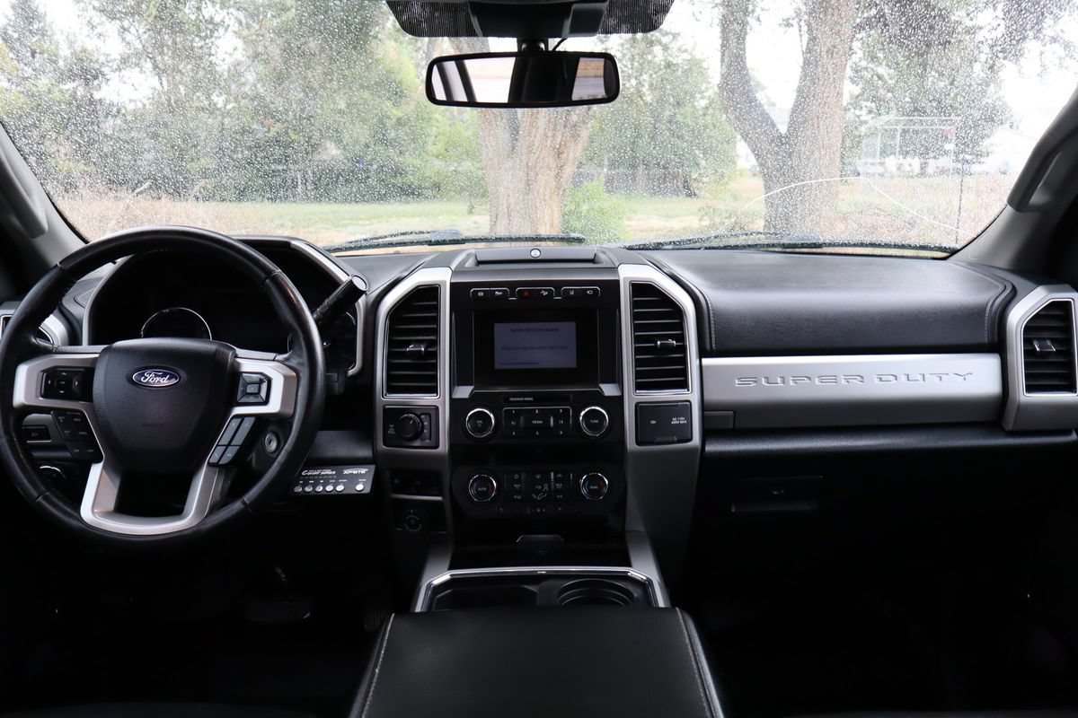 Used 2020 Ford F350 Lariat w/ Chrome Package AWD/4WD image 16