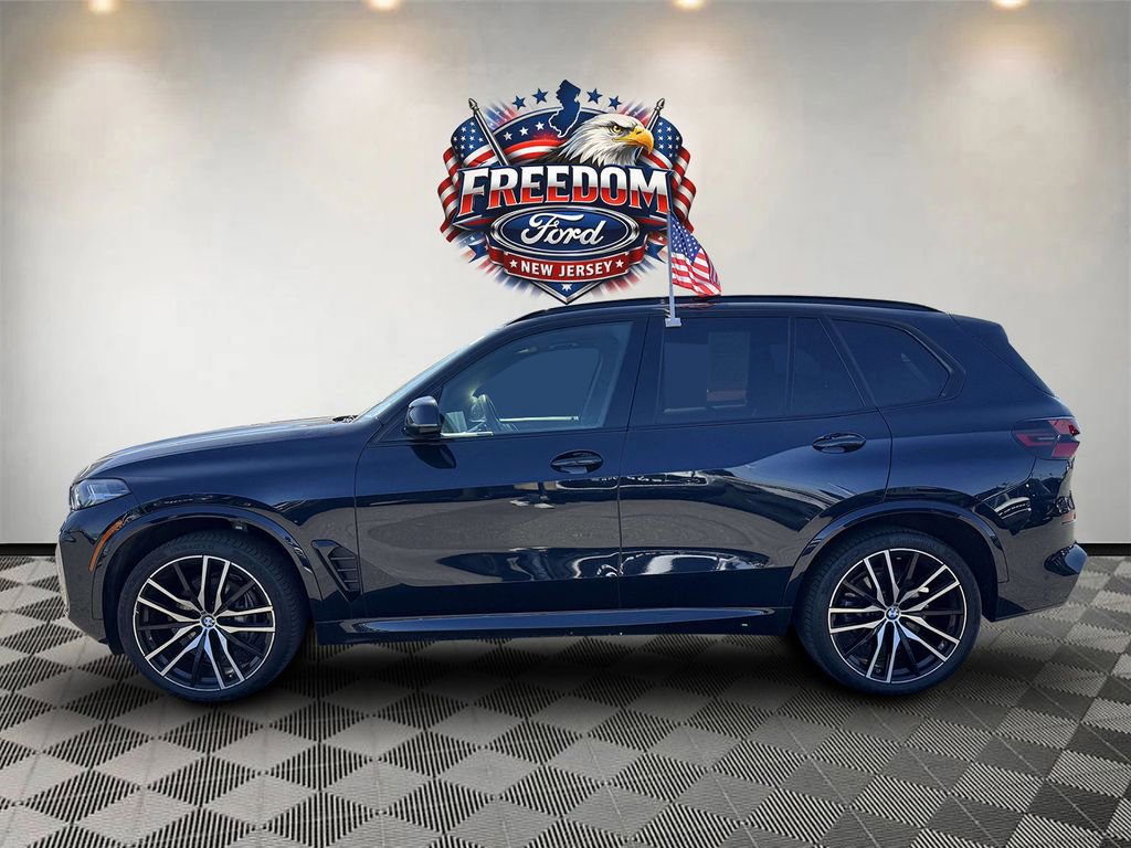 Used 2024 BMW X5 sDrive40i w/ M Sport Package image 5