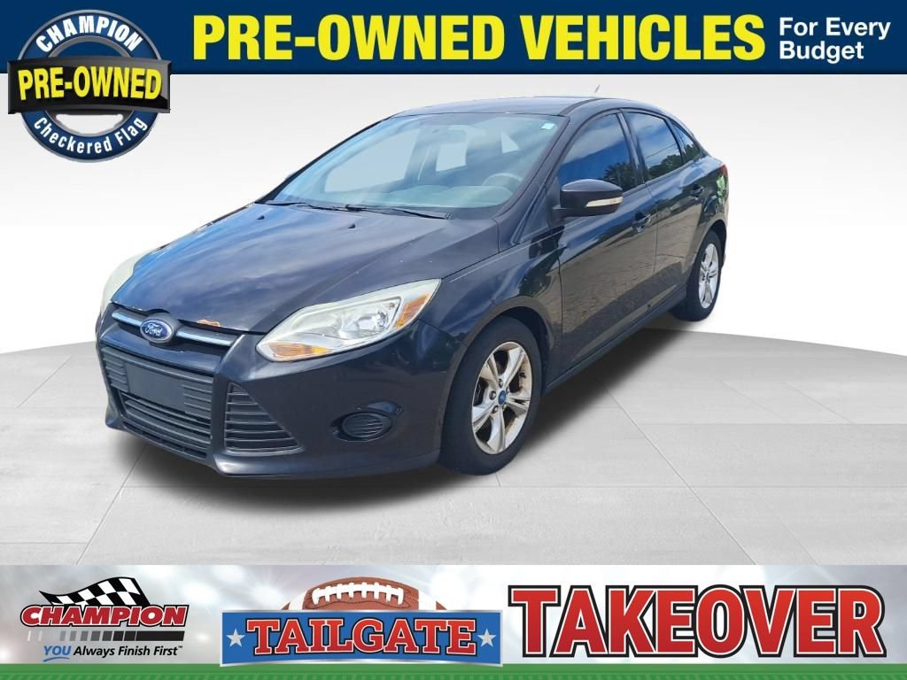 Used 2013 Ford Focus SE w/ SE Winter Pkg FWD 360° Tour
