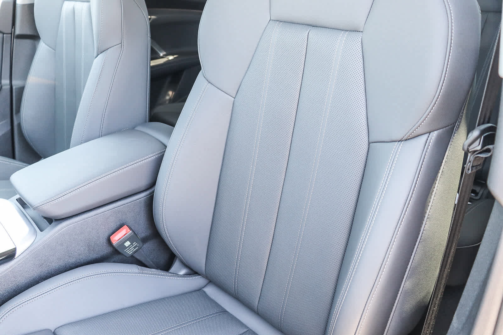 New 2025 Audi Q5 Prestige image 25