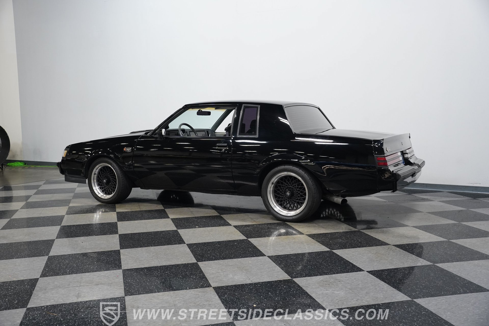 Used 1987 Buick Regal Coupe RWD image 9