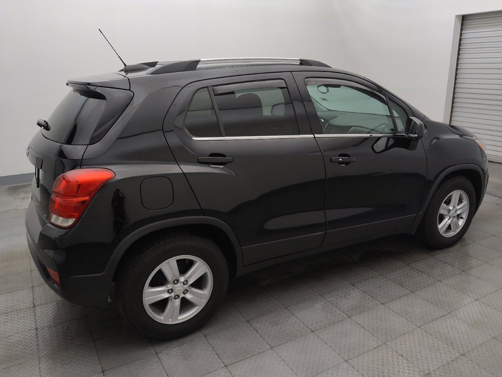 Used 2020 Chevrolet Trax LT w/ LT Convenience Package FWD image 10