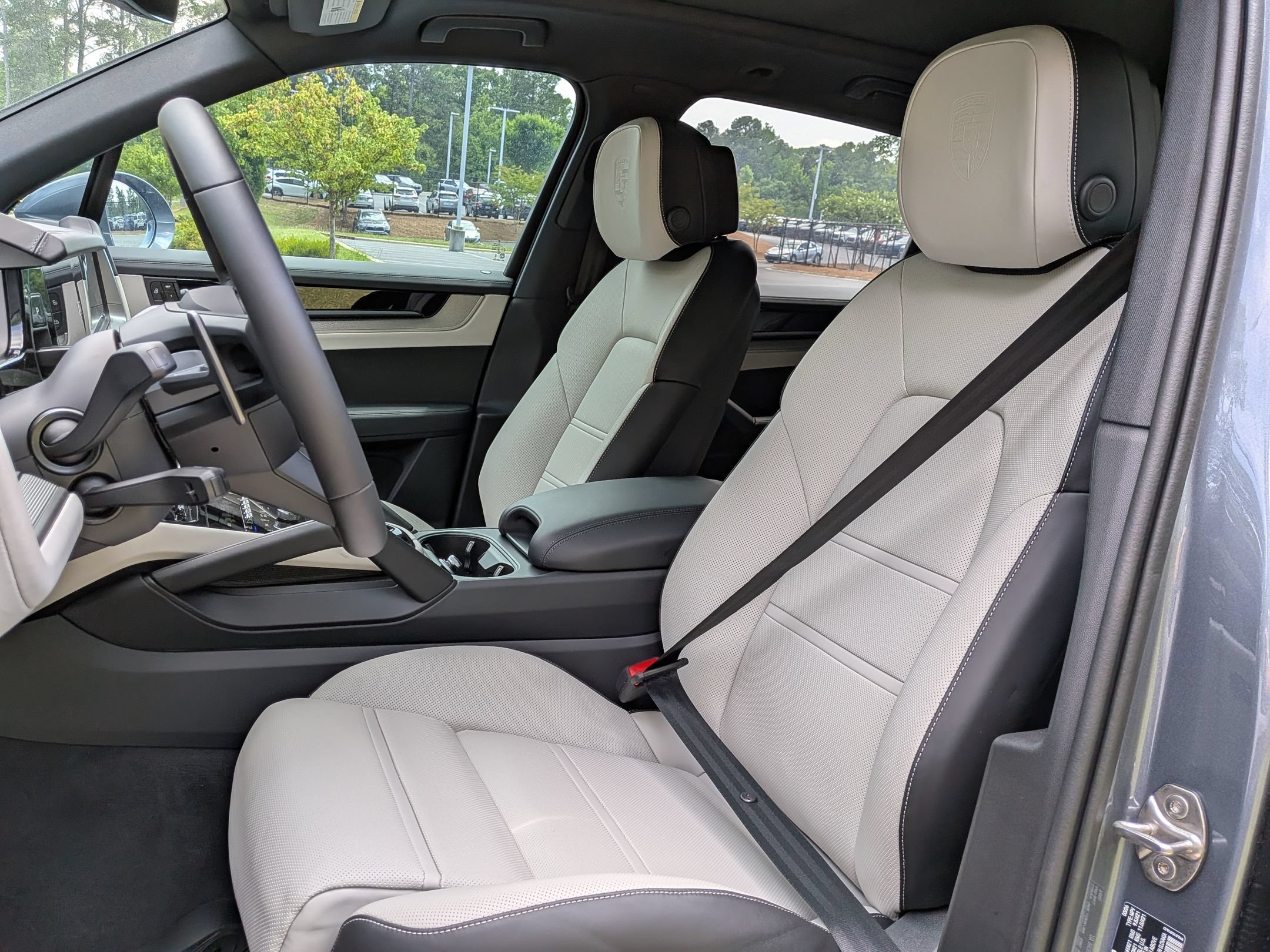 New 2026 Porsche Cayenne AWD/4WD image 5
