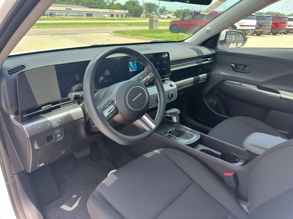 New 2026 Hyundai Kona SE AWD/4WD image 12