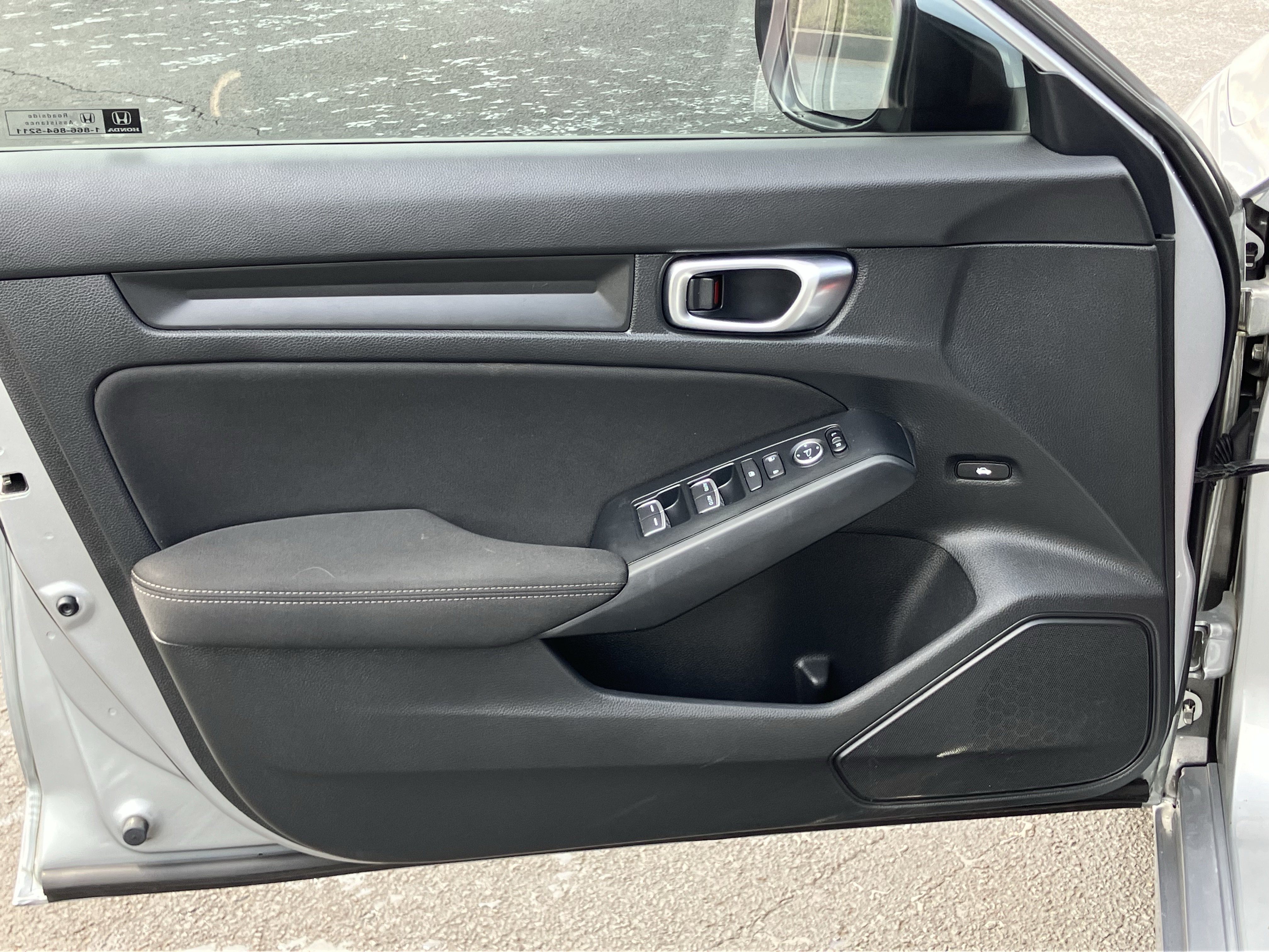 Used 2025 Honda Civic LX image 14