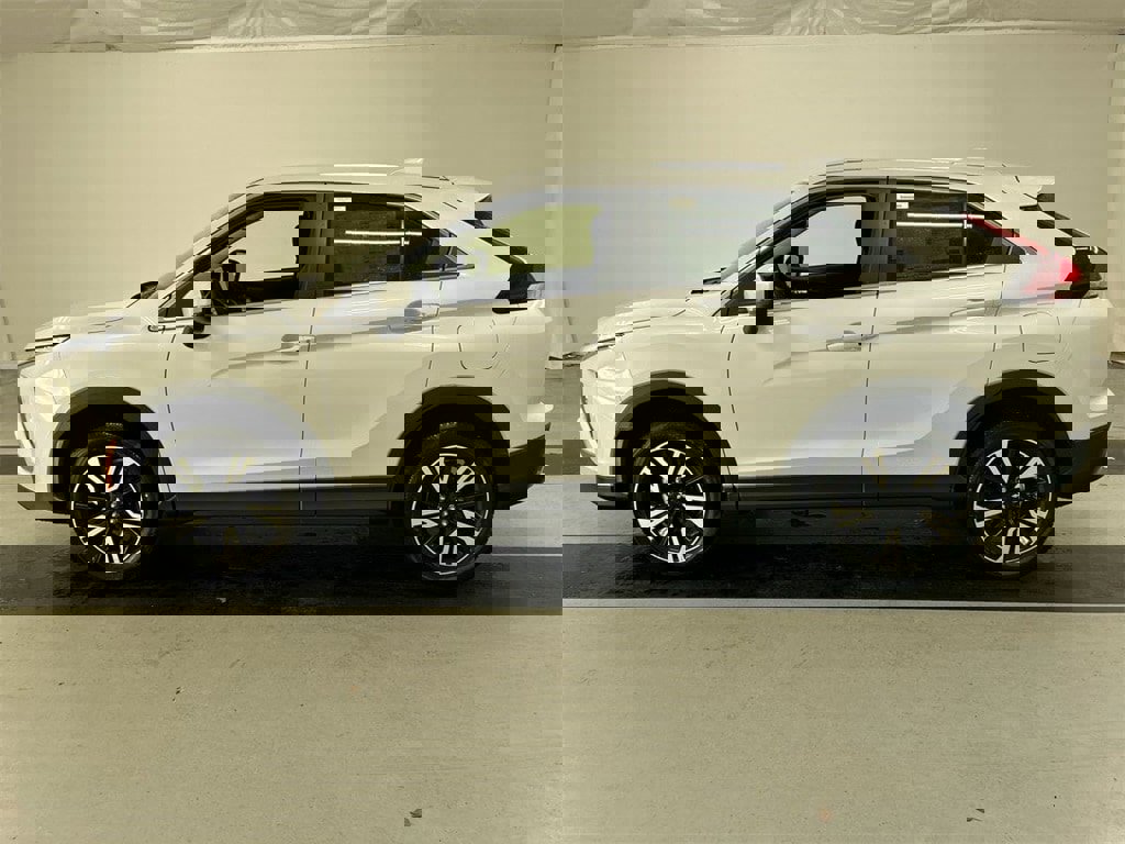 New 2026 Mitsubishi Eclipse Cross SE image 5