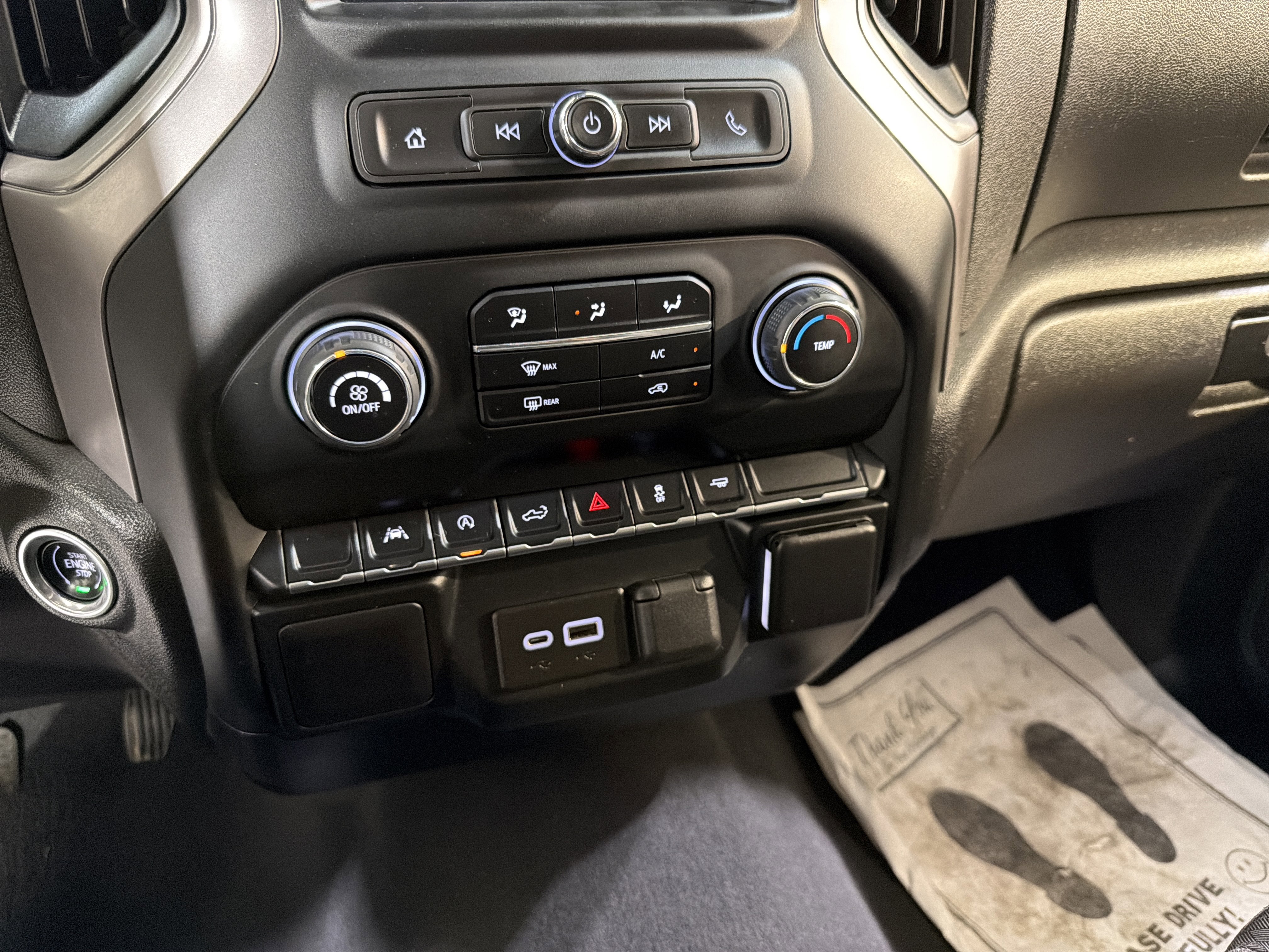 Used 2022 Chevrolet Silverado 1500 Custom image 19