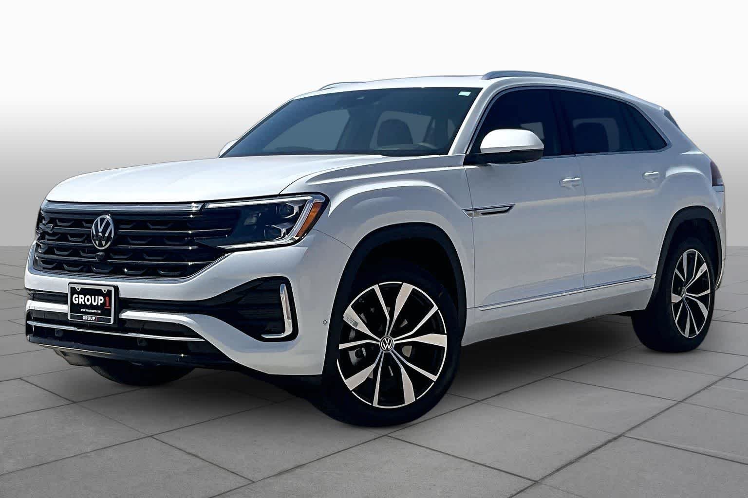 New 2026 Volkswagen Atlas Cross Sport SEL Premium R-Line AWD/4WD image 1