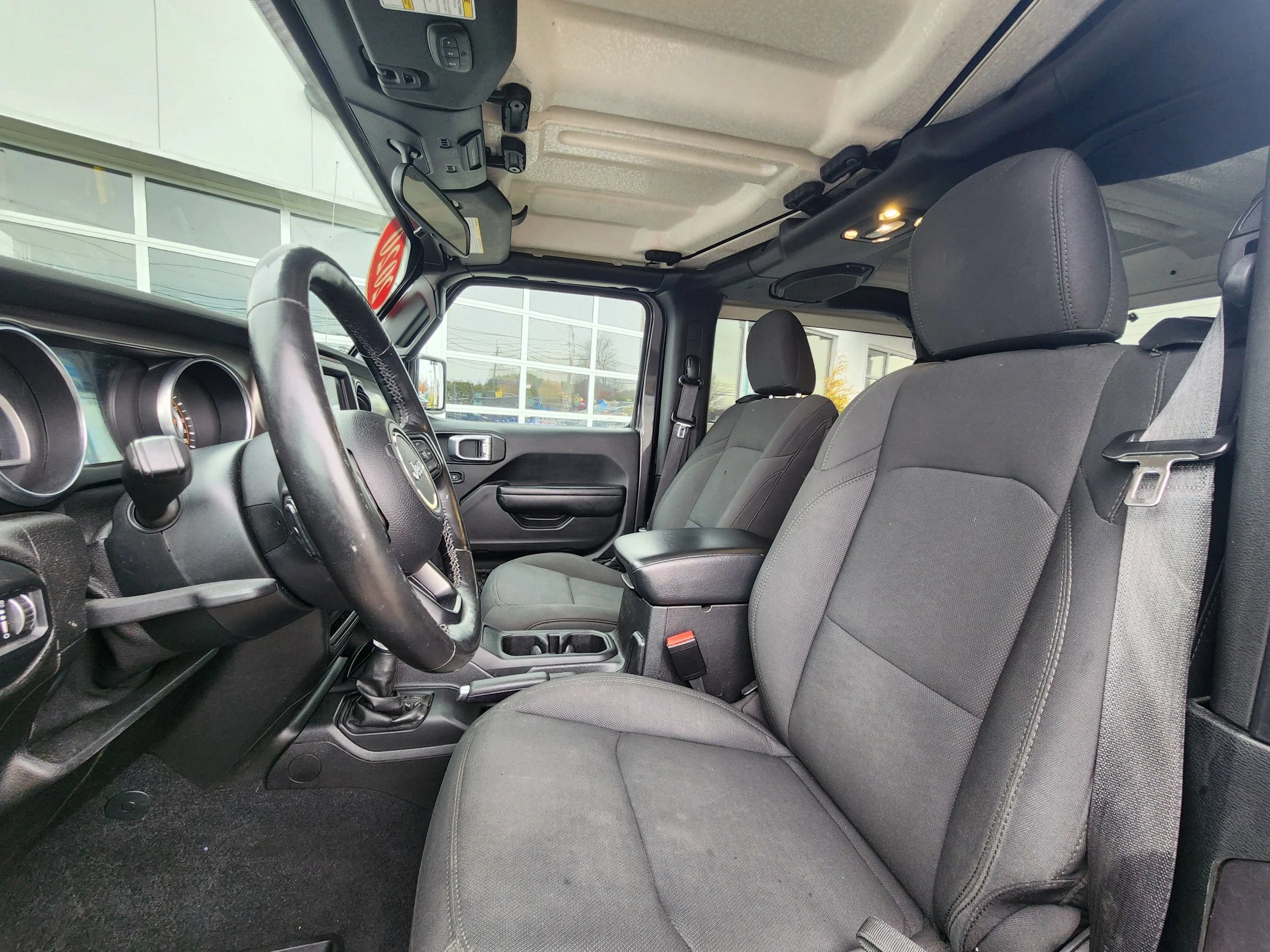 Used 2020 Jeep Wrangler Sport AWD/4WD image 36