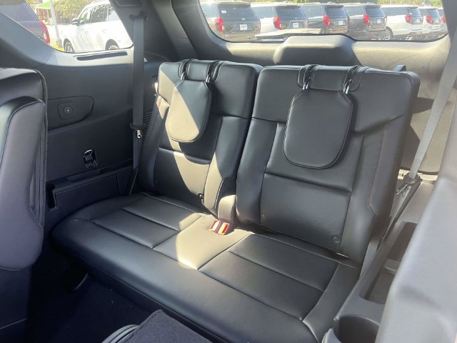New 2027 Ford Explorer ST-Line AWD/4WD image 10