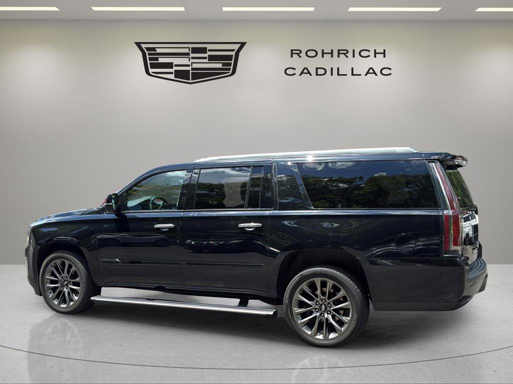 Used 2019 Cadillac Escalade ESV Platinum w/ Escalade Sport Edition AWD/4WD image 8
