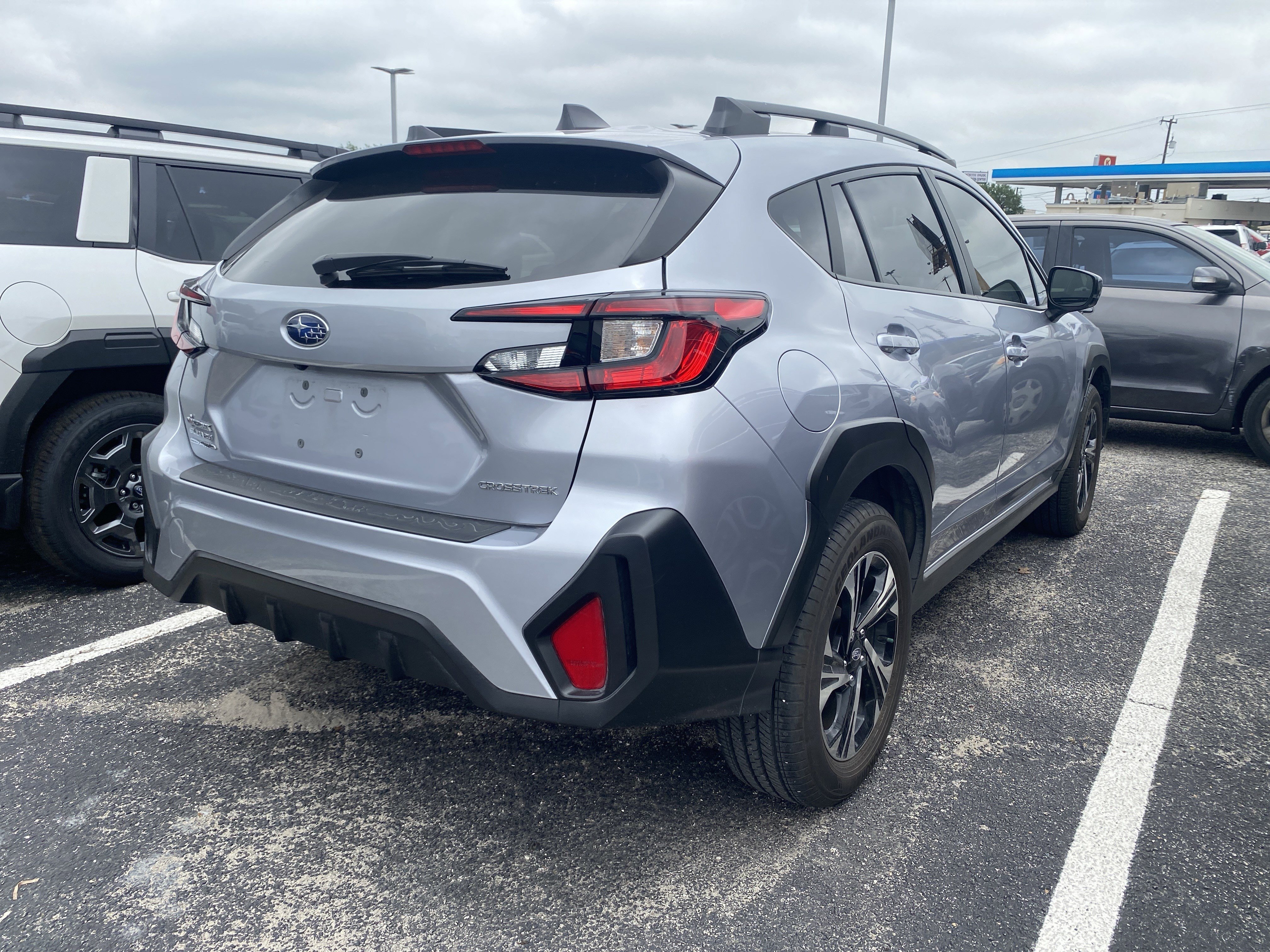 Certified 2024 Subaru Crosstrek 2.0i Premium w/ Crosstrek Mirror Package AWD/4WD image 6