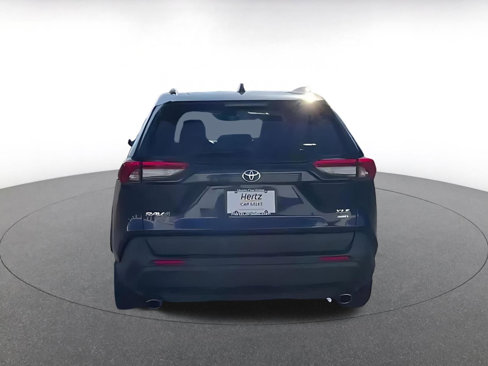 Used 2025 Toyota RAV4 XLE w/ Convenience Package image 11