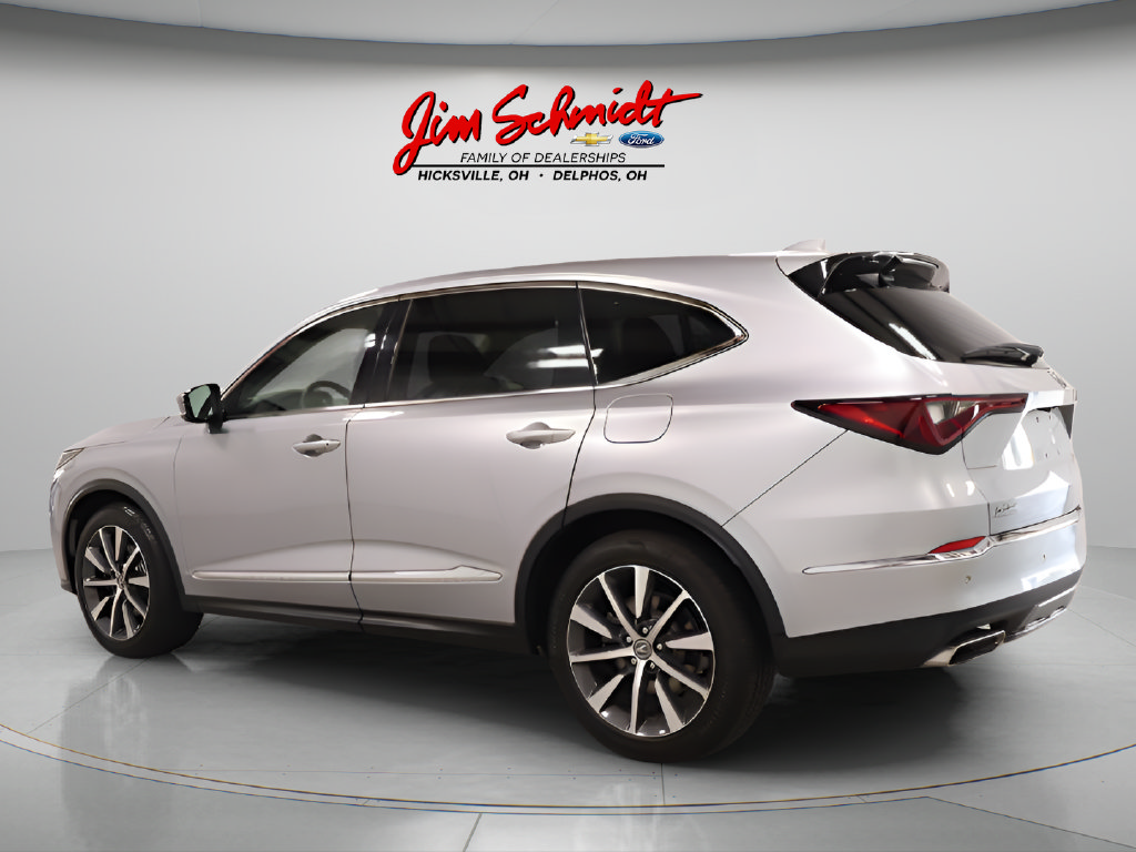 Used 2025 Acura MDX w/ Technology Package AWD/4WD image 4