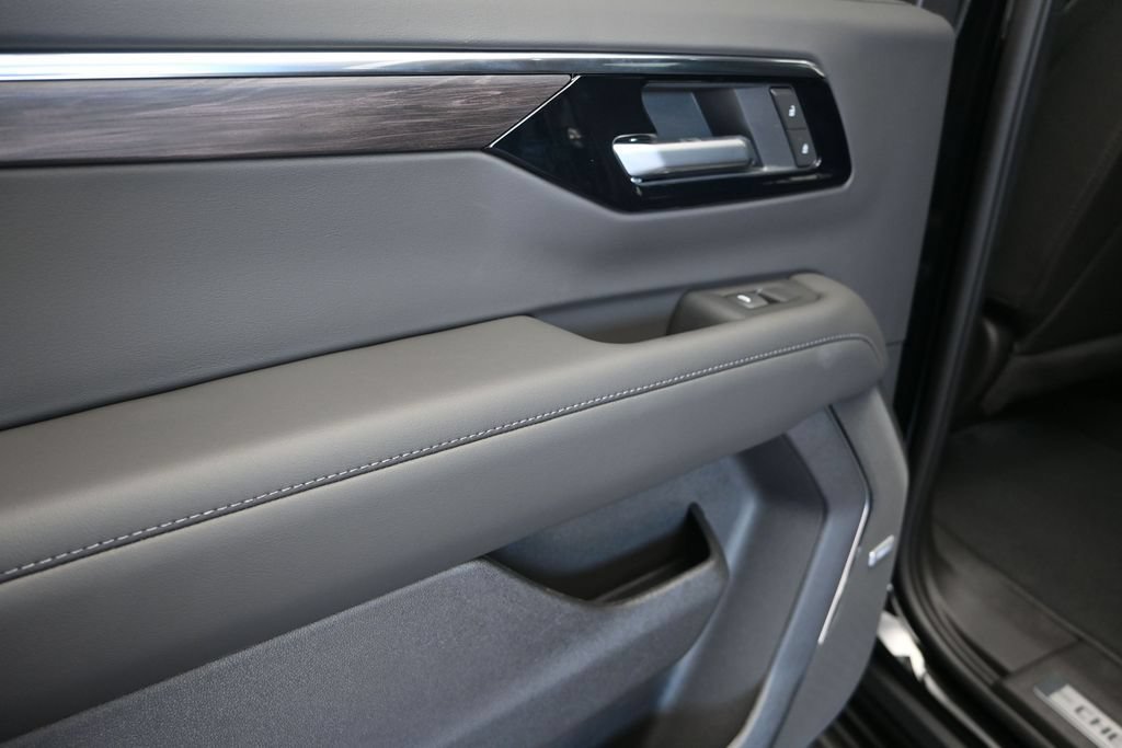 New 2026 Chevrolet Tahoe LT RWD image 15
