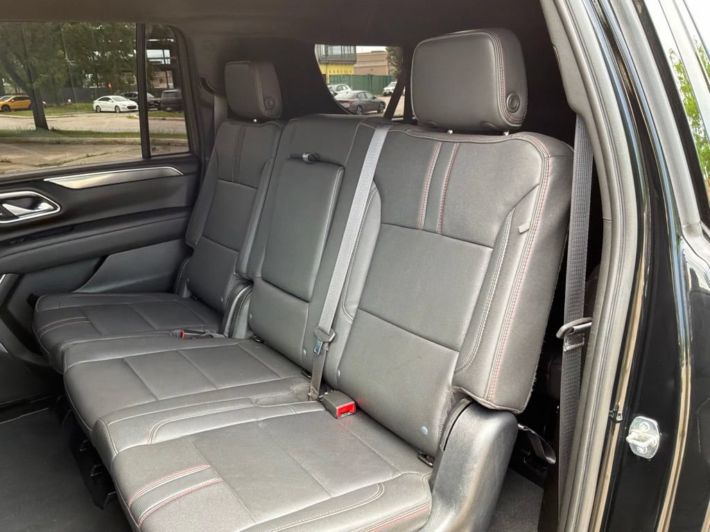 Used 2023 Chevrolet Suburban RST AWD/4WD image 26